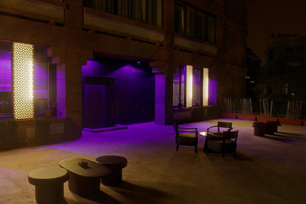 Aavaa Surya Continental Hotel New Delhi Eksteriør billede