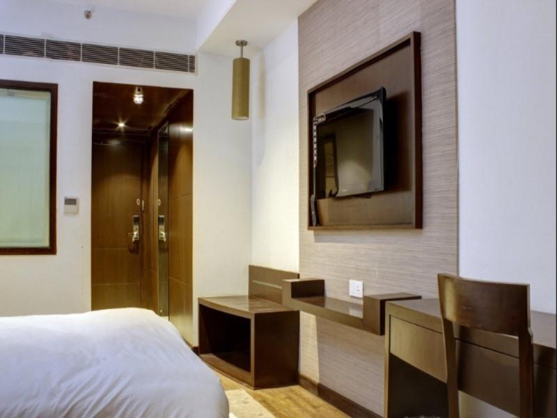 Aavaa Surya Continental Hotel New Delhi Eksteriør billede